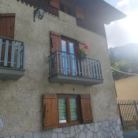 Vendégház Mons Sambuco (Cuneo)